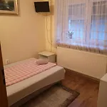 Апартаменты Biro Apartmanhaz Sarmellek