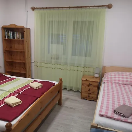 Biro Apartmanhaz Apartment *