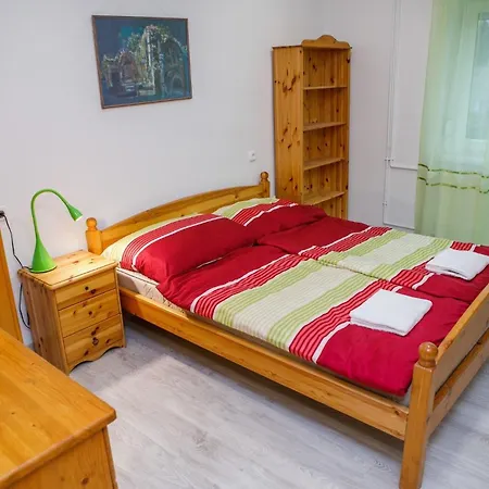 Apartman Biró *
