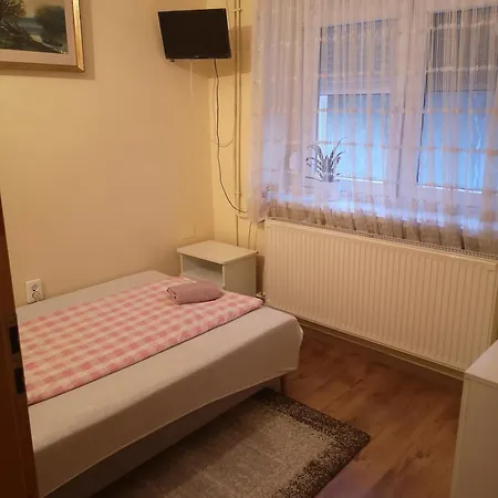 Lejlighed Biro Apartmanhaz Sármellék