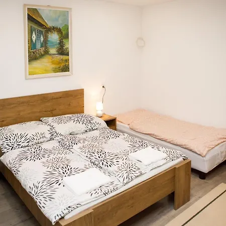 Apartman Biró